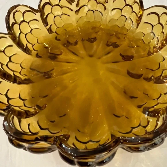 Cracker Barrel Amber glass 2 piece candy dish - Picture 7 of 13